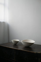 片口　オブジェ　Bone White 半磁器　/  Kanako Yoshida