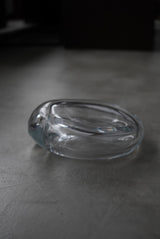 minaniwa    stone  /  natural form ______ガラス器