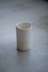 White Veil  釉かけ分け　片口　/ Akari Sato 石肌