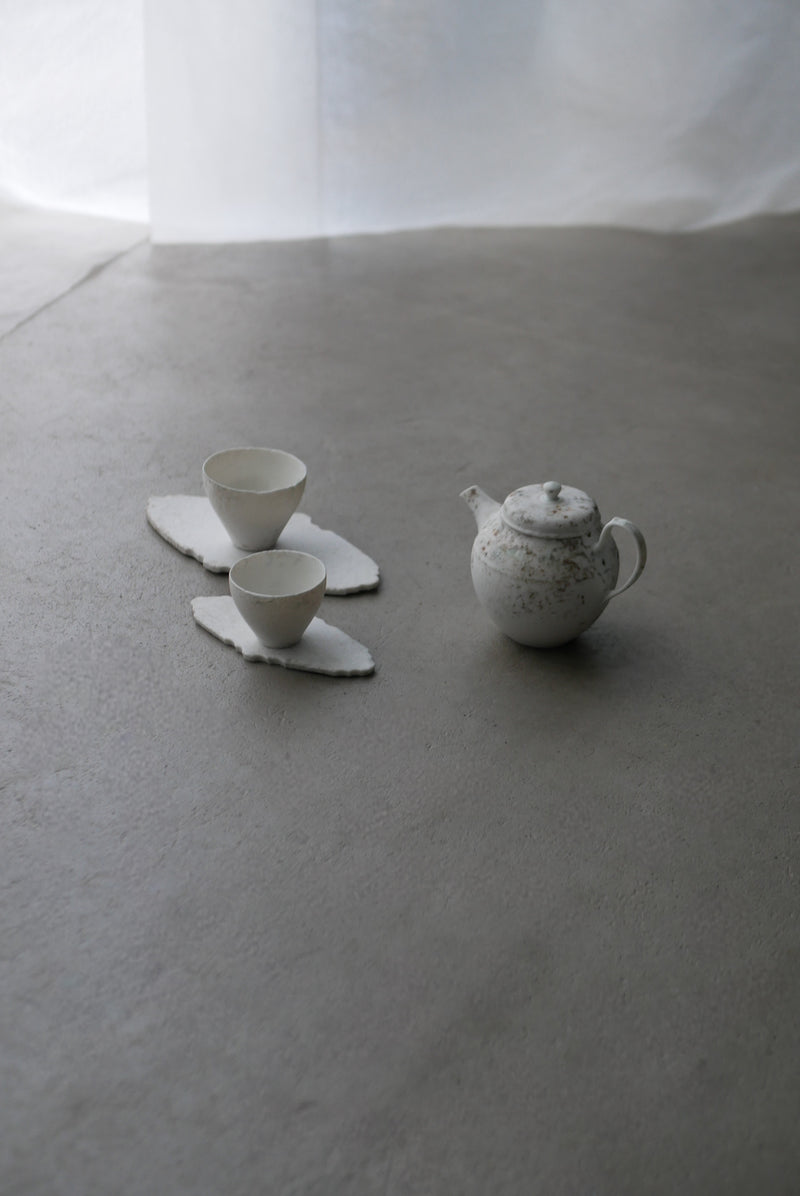 白磁　Oval 2way scrach&web plate SS / Takahiro Yahagi