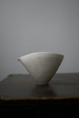 片口　タテ型 M  Bone  White 半磁器　/  Kanako Yoshida