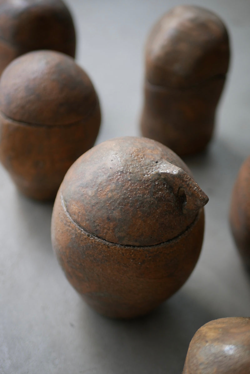 古色　蓋もの  茶入れ  /菊地　亨