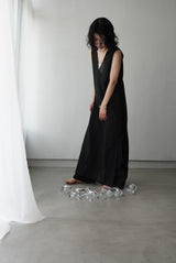 オーダー/ V-neck sleeveless one-piece /  urq