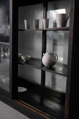 黒漆　ガラス戸棚　大正時代　/  Japanese Antique Cabinet