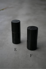 小箱　蓋物　黒肌　/ Akari Sato