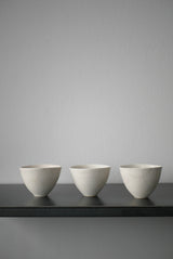 茶杯S 内側セミマット　Bone  White 半磁器　基本フォーマット/  Kanako Yoshida