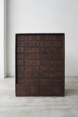 薬箪笥　/大型配送/  Japanese Antiques