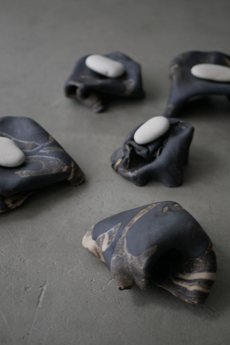 陶布　台皿　炭化景色  /菊地　亨