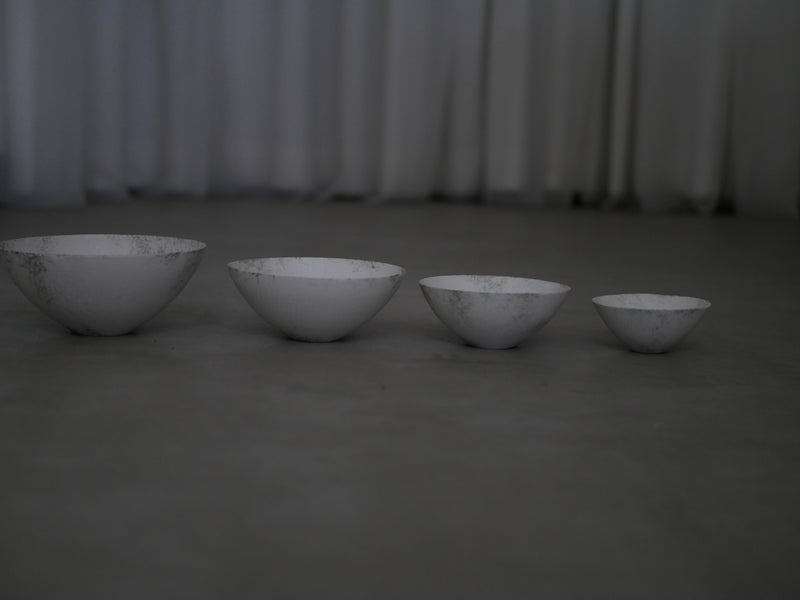 白磁　4 consecutive bowls/ Takahiro Yahagi